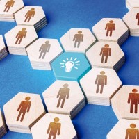 Global R&S logo - Similar company to V