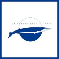 Un Cadeau Pour La Terre - A Gift To The Earth