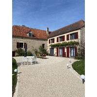 Le Domaine du Gravier logo - Similar company to Coudes A Coudes