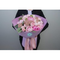 Flower boutique logo - Similar company to Kimagro Ltd.