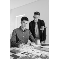 de Beyer Design Studio logo - Similar company to Design Lab