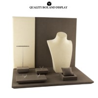 Quality Box and Display logo - Similar company to Thafri