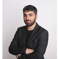 Yossi molcho - Product designer logo - Similar company to Facts Commando