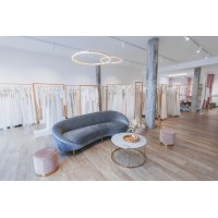Brautzauber Bridal Concept Store Darmstadt logo - Similar company to Akademie Jak