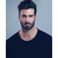 Chris Hemsworth logo - Similar company to You Matter 2