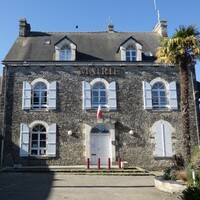 Commune de Bourg-des-Comptes logo - Similar company to Commune De Saint Senoux