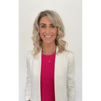 Danielle Hewitt Travel Counsellor logo - Similar company to Mockhat