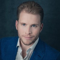 Joe Lonsdale logo - Similar company to 8Vc