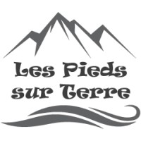Les Pieds sur Terre logo - Similar company to High Point Holidays