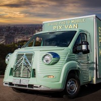 Pixvan logo - Similar company to Olfadiez