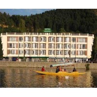 Hotel Duke logo - Similar company to Bright Nest (Design & Build)