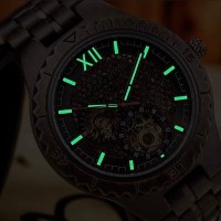 GLAREARMANI logo - Similar company to W