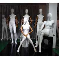 Scarlet Mannequin Market logo - Similar company to Modele
