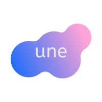 U N E