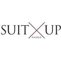 Suit Up logo - Similar company to Drs Belettering