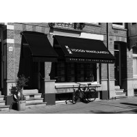 Voogd Makelaardij logo - Similar company to Visual Home Nepal