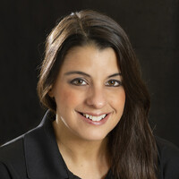Sarah Bennett Photography logo - Similar company to Wider Ml