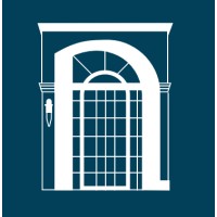 Unique Stays™ logo - Similar company to Strawberry Fables