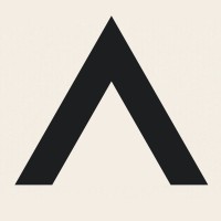 Cap scaling logo - Similar company to Bio Golfe