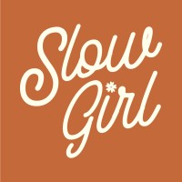 Slow Girl logo - Similar company to Numa - Núcleo De Medicina Afetiva