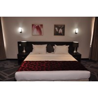 Golden Tulip Oniru Suites
