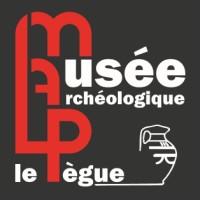 Musée Archéologique du Pègue - Société du Patrimoine Péguois d'Histoire et d'Archéologie logo - Similar company to Fabic - Ecole De Cuisine Pour Passionnés À Montpellier