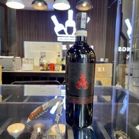 Ruou vang Winekings logo - Similar company to Arca
