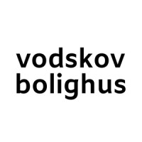 Vodskov Bolighus logo - Similar company to Høgh Møbler