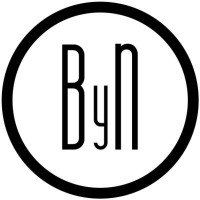 Blanco y Negro Escuela de Fotografía  y Arte logo - Similar company to Madphoto, Tu Escuela De Fotografía