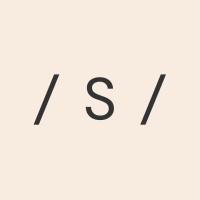 Sinestesia logo - Similar company to Startris Studio