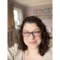 Effie Moss: Business & Marketing Consulting logo - Similar company to Pathos Labs