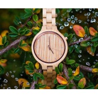 Wooden Watches logo - Similar company to Timbered