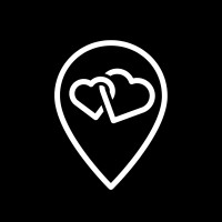 Black Wedding Guide logo - Similar company to Aminum🍀