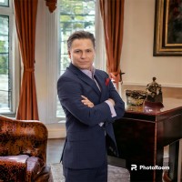 Enrique Alanís Race for the Empire logo - Similar company to Ecoconstruct