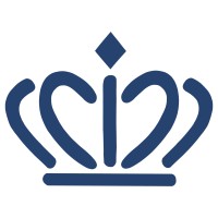 Queen of the Thrones® logo - Similar company to Everything Wine