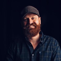 Simon Cusden logo - Similar company to No More Hiding Ltd