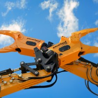 Powerhand logo - Similar company to Lk Machinery (Uk) Ltd.