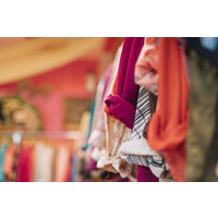 designer clothing the closet logo - Similar company to Texifi