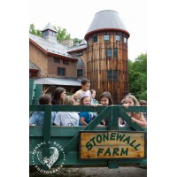 Stonewall Farm logo - Similar company to Sau 29