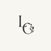 Living Oak logo - Similar company to Thrive Interior Design