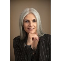 Susi Guarise logo - Similar company to Sentos Consult Executive Search