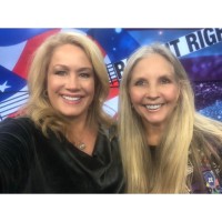 Rock It Right Entertainment  with Betsy Barnes & Dr. Kay Solar logo - Similar company to Cnusdedchat