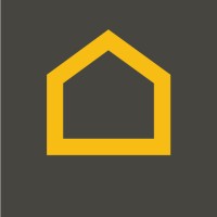 Door Giant logo - Similar company to Rapid Door & Trim