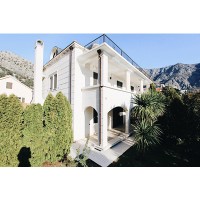 Villa Teuta logo - Similar company to Riverside Pool Villa