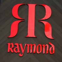 The Gentleman Retail, Raymond Shop