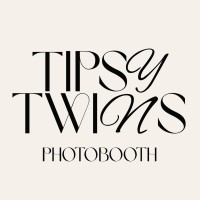 Tipsy Twins Photo Booth logo - Similar company to Jtorry Llc.
