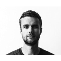 Robin Wallaart logo - Similar company to Masternode.One