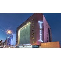 Raintree Rolla Hotel logo - Similar company to Luxury Concepts