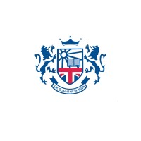 UK School of English logo - Similar company to Carrocerias Carralser
