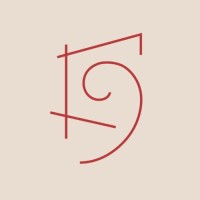 Les Murs ont des oreilles logo - Similar company to Studio Glas